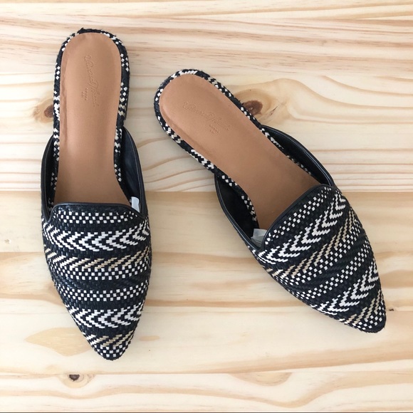 Universal Thread Mules - Picture 4 of 5